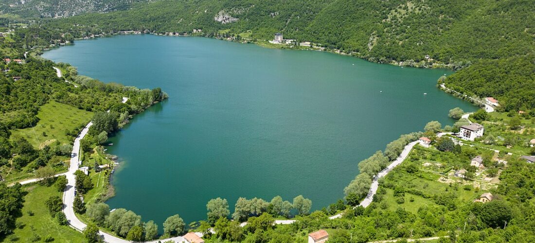 Lago_di_Scanno_dji_mini_3_pro Lago_di_Scanno_dji_mini_3_pro